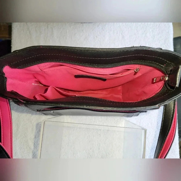 Mia & Luca Black,  pink, tan tri-colored purse shoulder bag - Picture 5 of 16